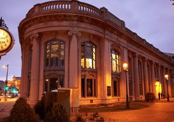 Outside view of the Milwaukee County Historical Society