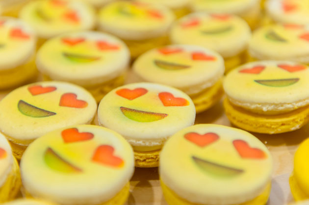 Creative Desserts Emoji Macarons