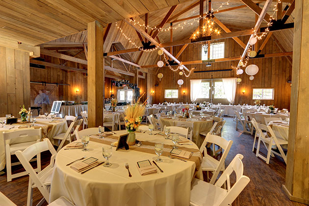 Rustic Barn Wedding Milwaukee