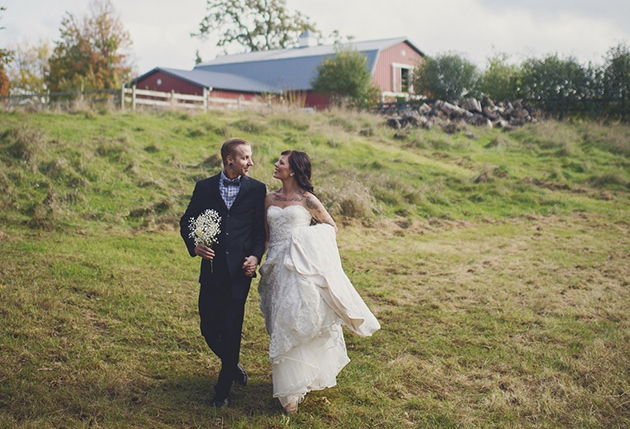 green pastures and nature scenery wedding