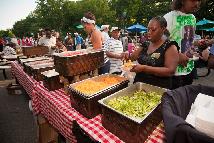 Food Buffet at Company Picnic Milwaukee Tacos