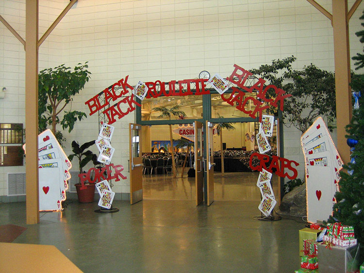 Casino Themed Prom Milwaukee Catering