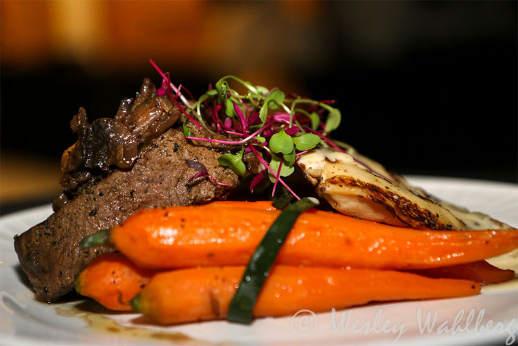 Tenderloin Filet Mignon & Grilled Chicken Duet Entree