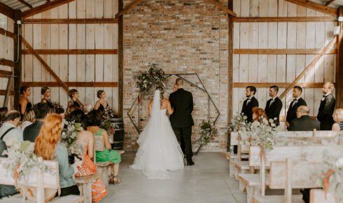 Lilac Acres wedding ceremony