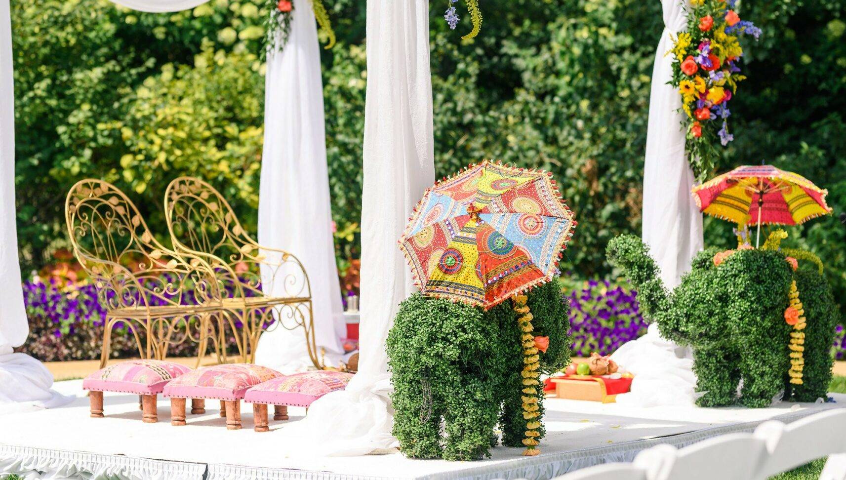 wedding altar at Boerner Botanical Gardens