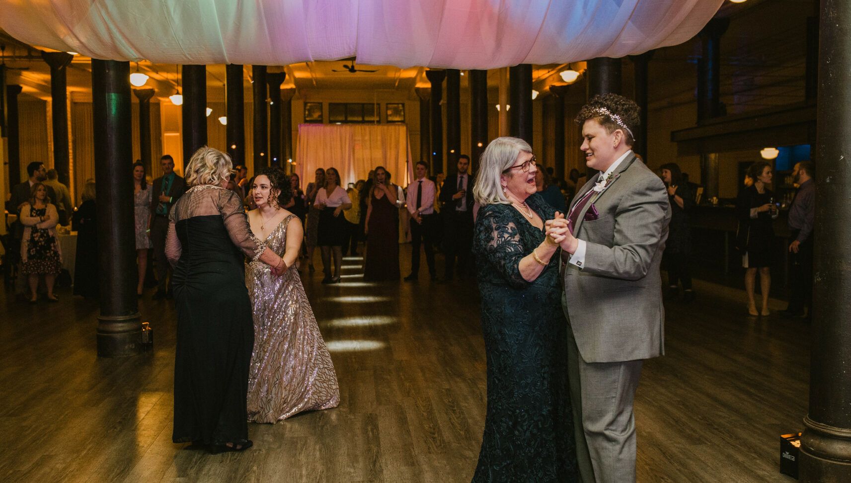 first dance with mothers