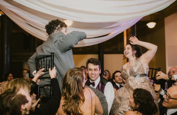 dancing at wedding