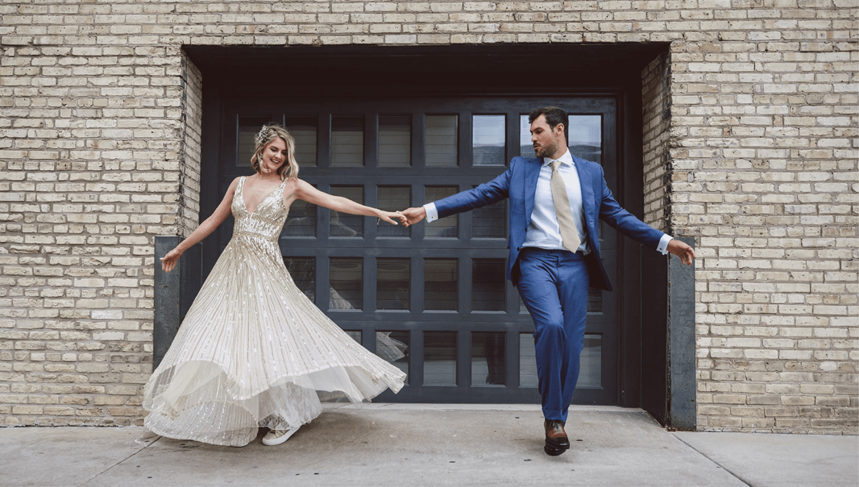 couple dancing on wedding day