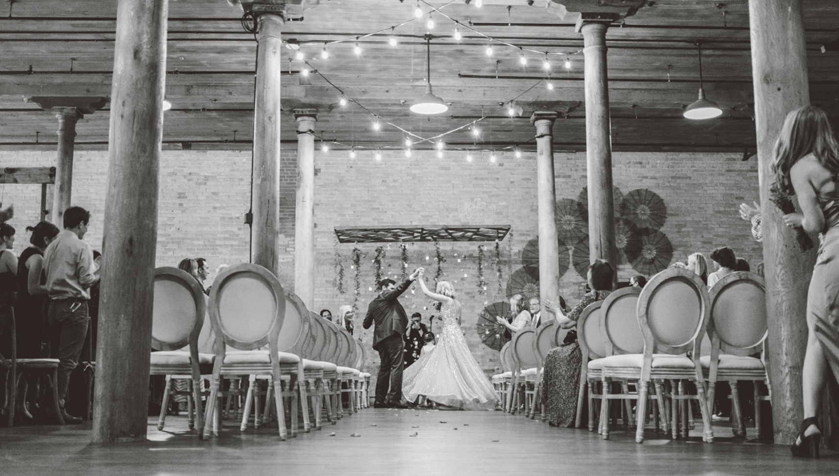 wedding couple dancing