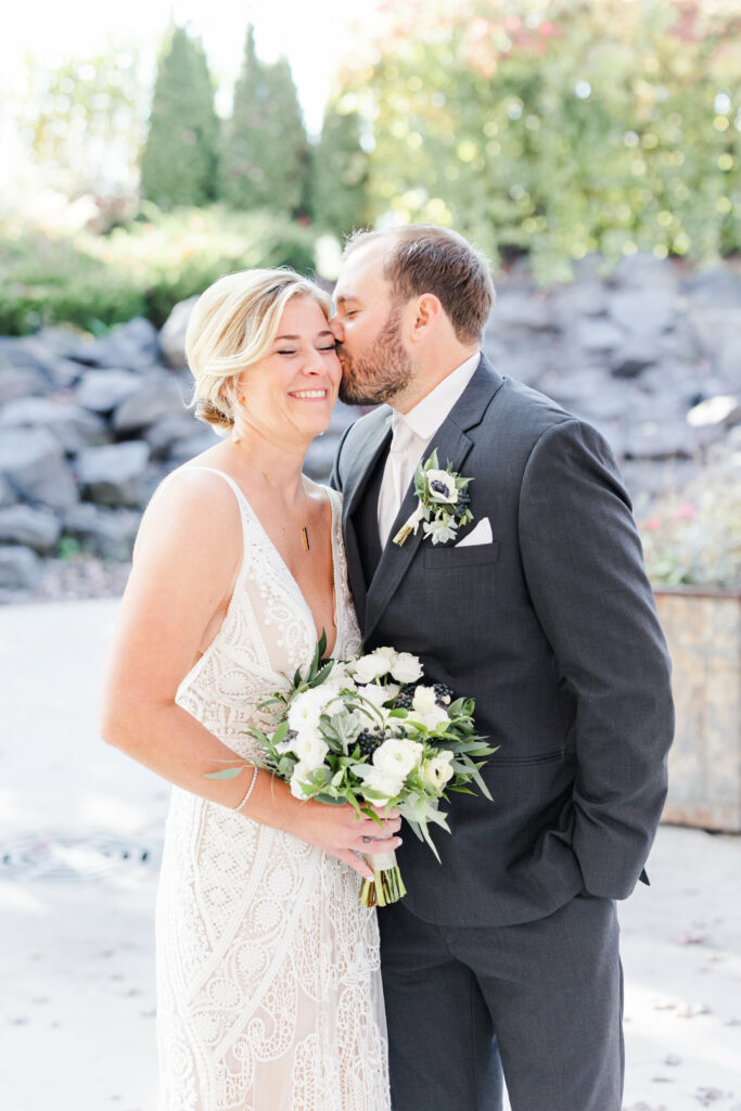 Couple kiss