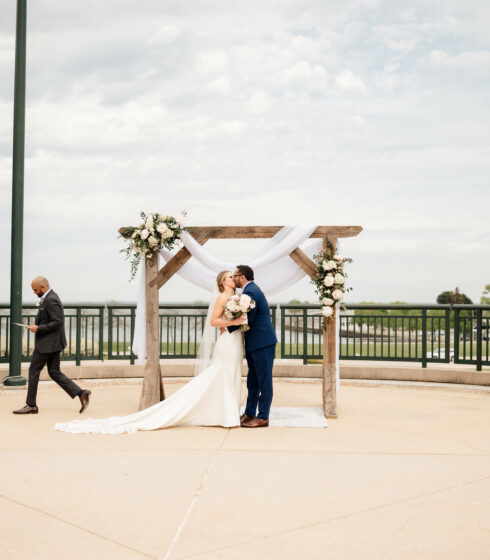 couple's first kiss