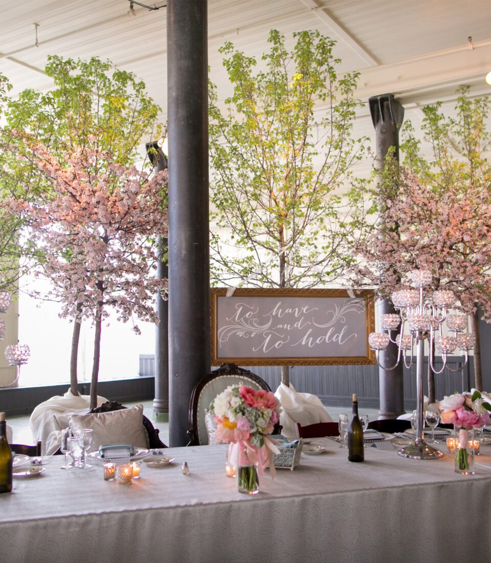 Head table with beautiful tree display